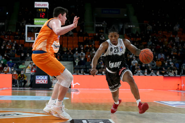 头球为客队 头球为客队