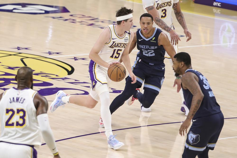 努力拼搏 努力拼搏